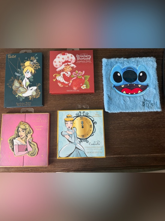 Other - Buy Now: Pick Disney Eye Shadow!